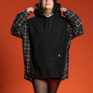 *NWT* Girrlscout Frankie Flannel Hoodie